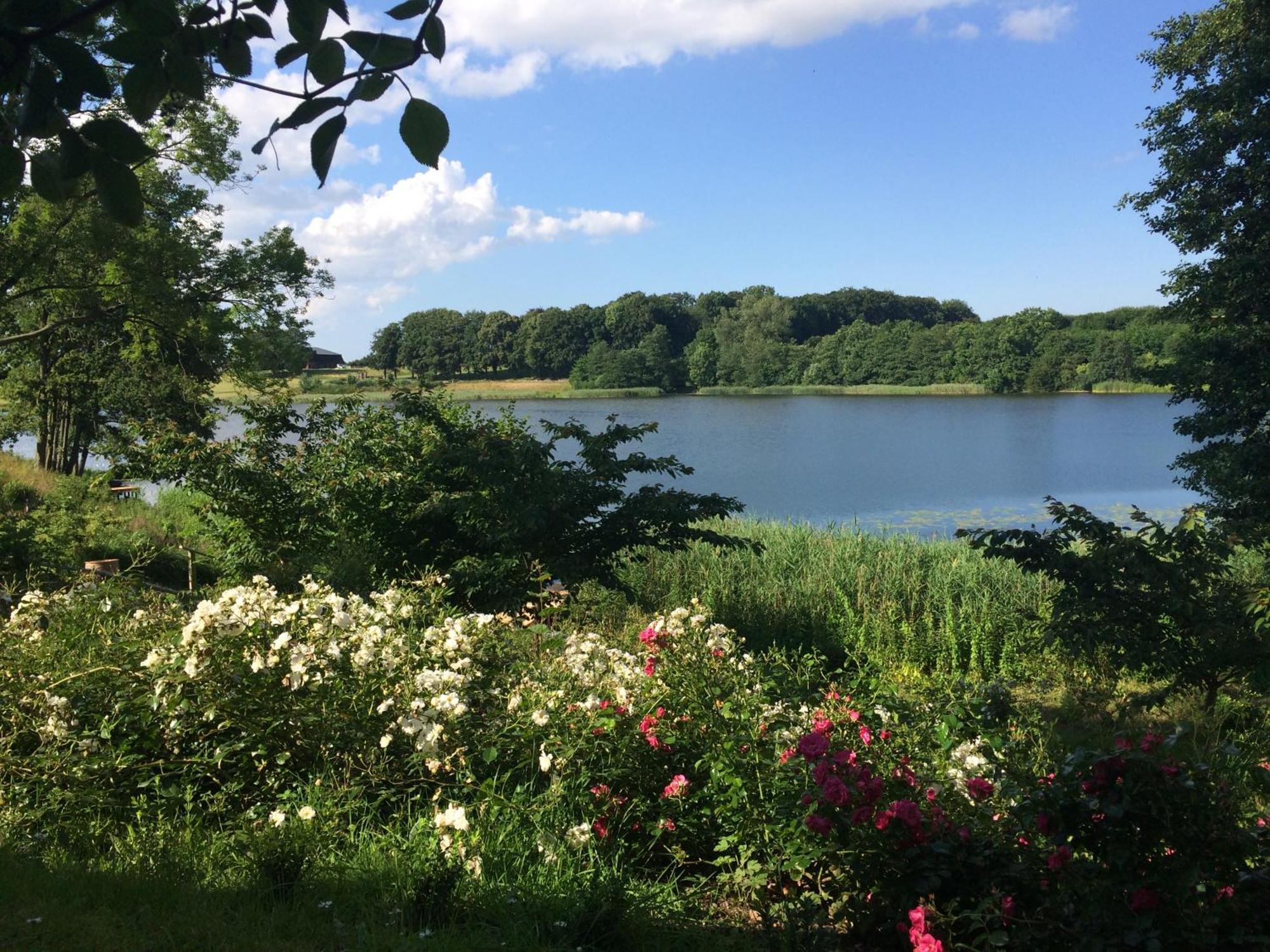 Ferienhaeuser Poenitz Am See Klingberg Экстерьер фото